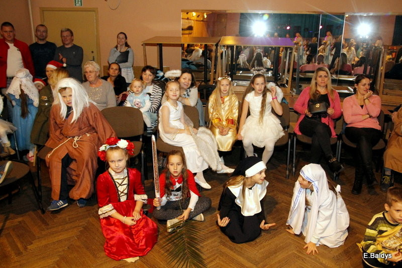 Bal Wszystkich Świętych w Osiecznej (zdjęcia)