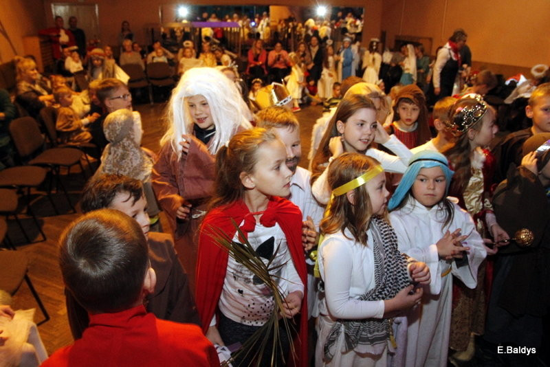 Bal Wszystkich Świętych w Osiecznej (zdjęcia)