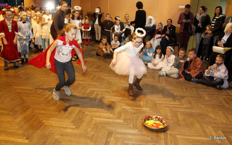 Bal Wszystkich Świętych w Osiecznej (zdjęcia)