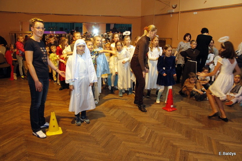 Bal Wszystkich Świętych w Osiecznej (zdjęcia)