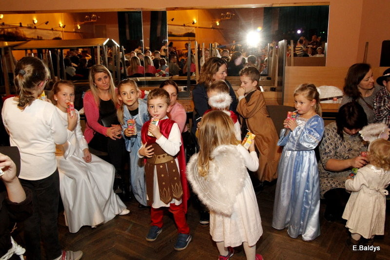 Bal Wszystkich Świętych w Osiecznej (zdjęcia)