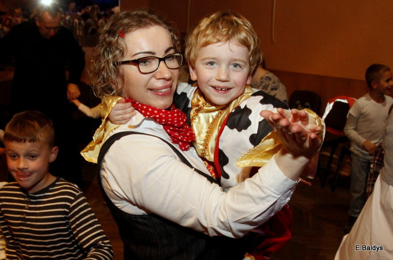 Bal Wszystkich Świętych w Osiecznej (zdjęcia)