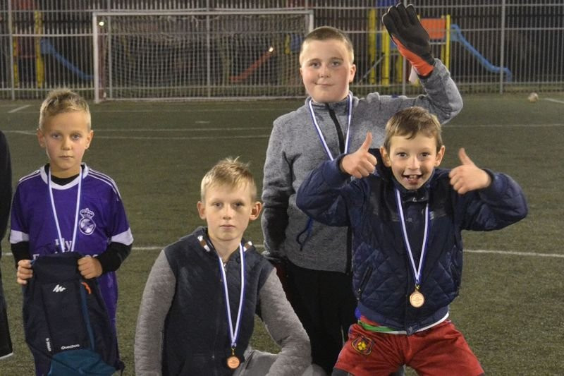 Młodzi piłkarze rywalizowali w Garzynie (zdjęcia)