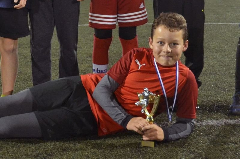 Młodzi piłkarze rywalizowali w Garzynie (zdjęcia)