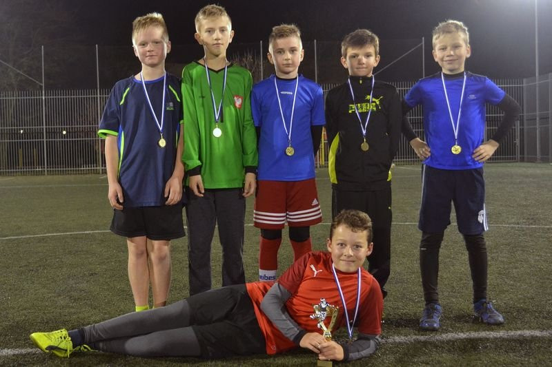 Młodzi piłkarze rywalizowali w Garzynie (zdjęcia)