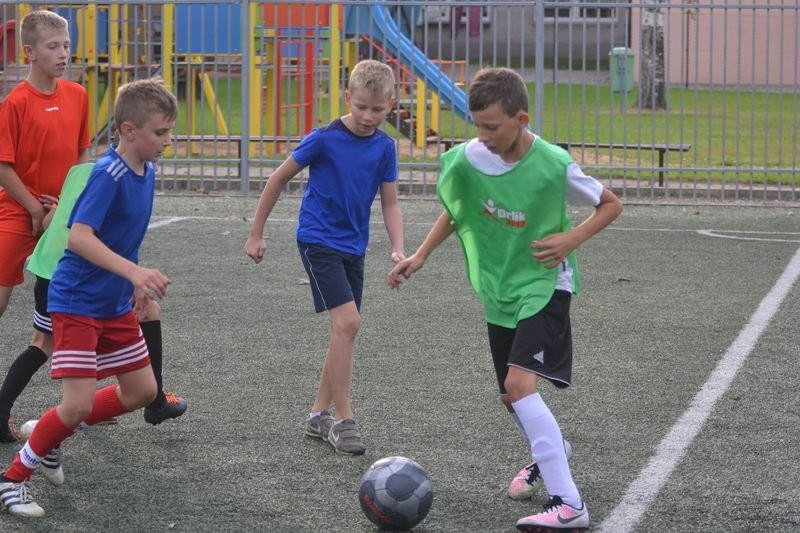 Młodzi piłkarze rywalizowali w Garzynie (zdjęcia)