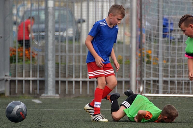 Młodzi piłkarze rywalizowali w Garzynie (zdjęcia)