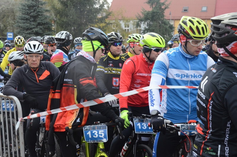 Świąteczne ściganie w Osiecznej (zdjęcia)