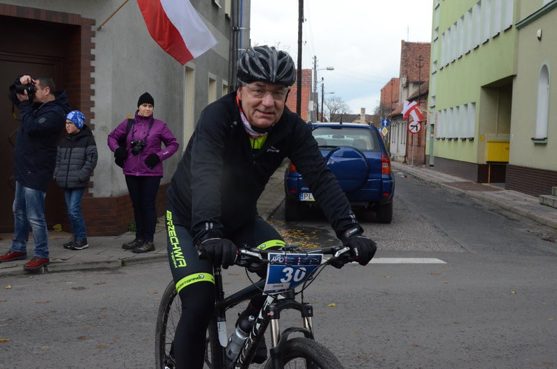 Świąteczne ściganie w Osiecznej (zdjęcia)