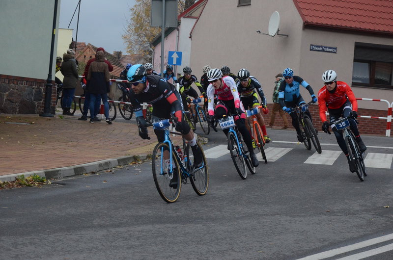 Świąteczne ściganie w Osiecznej (zdjęcia)