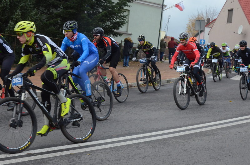 Świąteczne ściganie w Osiecznej (zdjęcia)