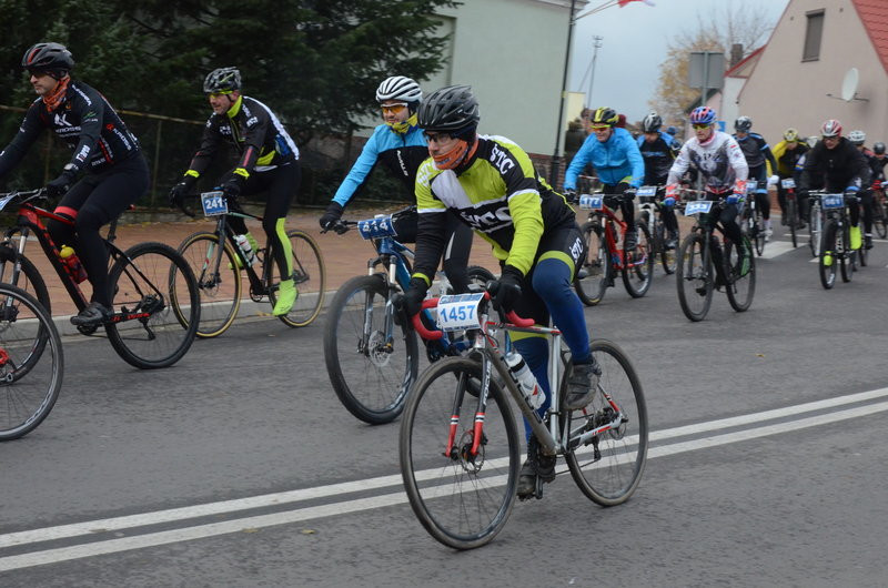 Świąteczne ściganie w Osiecznej (zdjęcia)