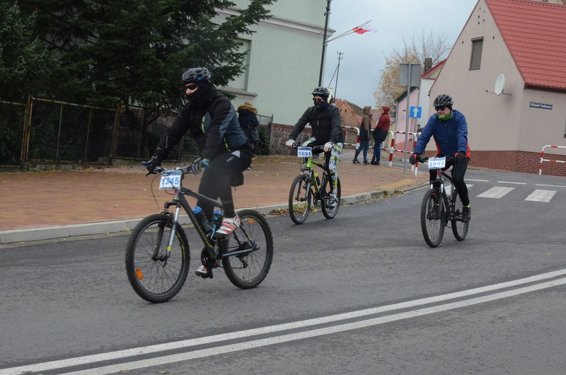Świąteczne ściganie w Osiecznej (zdjęcia)