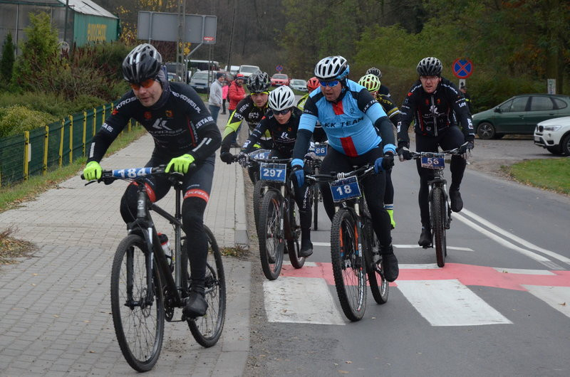 Świąteczne ściganie w Osiecznej (zdjęcia)