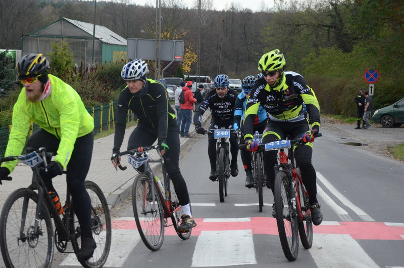 Świąteczne ściganie w Osiecznej (zdjęcia)