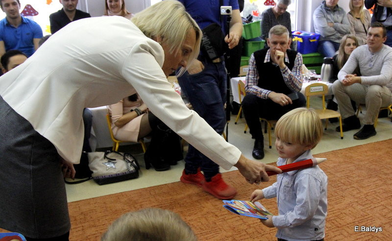 Pasowanie na przedszkolaka w PM nr 18 (zdjęcia)