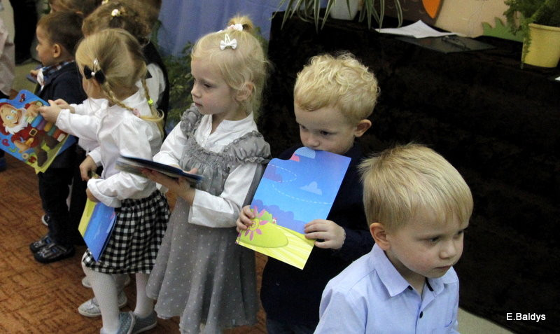 Pasowanie na przedszkolaka w PM nr 18 (zdjęcia)