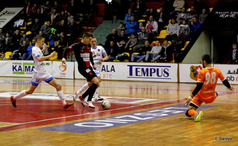 Ostre strzelanie w Trapezie (zdjęcia, komentarz po meczu)