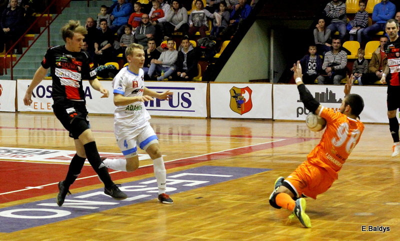 Ostre strzelanie w Trapezie (zdjęcia, komentarz po meczu)