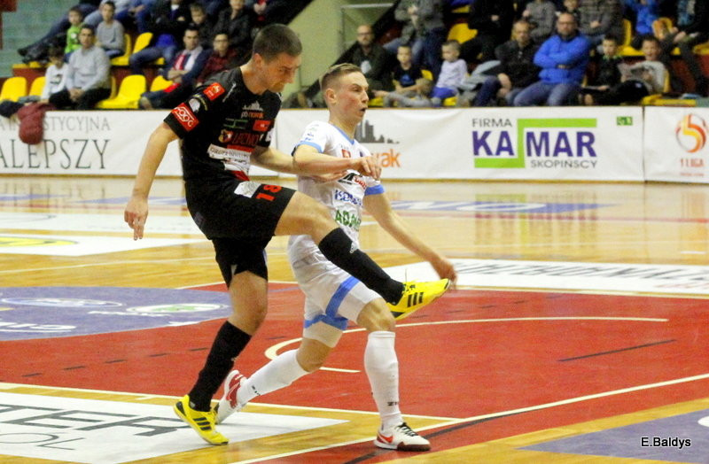 Ostre strzelanie w Trapezie (zdjęcia, komentarz po meczu)