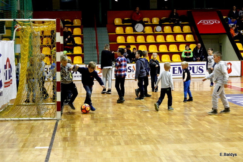 Ostre strzelanie w Trapezie (zdjęcia, komentarz po meczu)