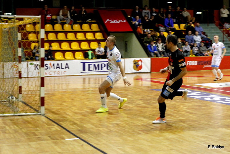 Ostre strzelanie w Trapezie (zdjęcia, komentarz po meczu)