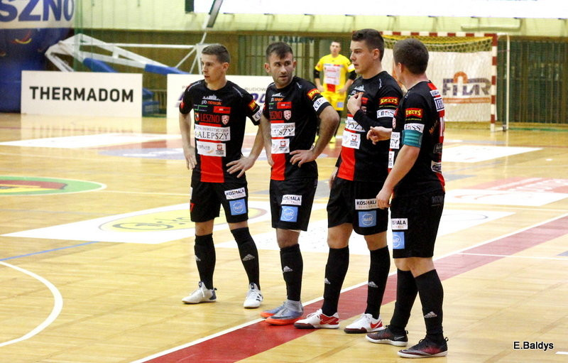 Ostre strzelanie w Trapezie (zdjęcia, komentarz po meczu)