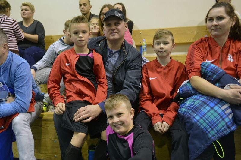 Turniej piłkarski w Drobninie (zdjęcia)