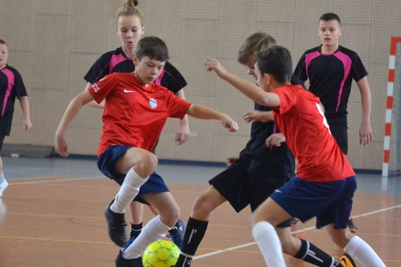 Turniej piłkarski w Drobninie (zdjęcia)