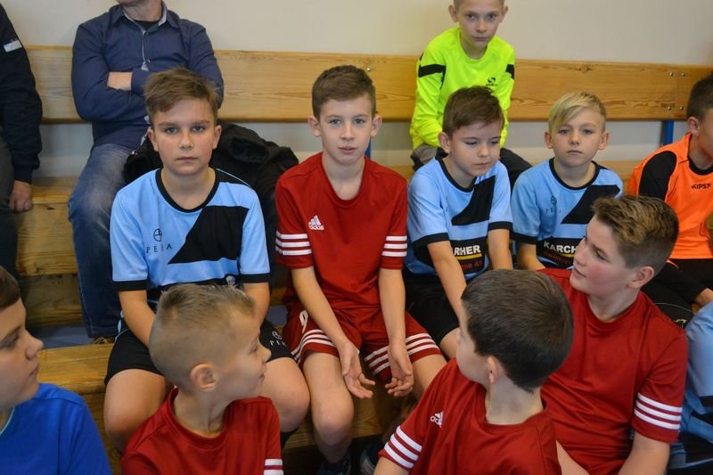 Turniej piłkarski w Drobninie (zdjęcia)