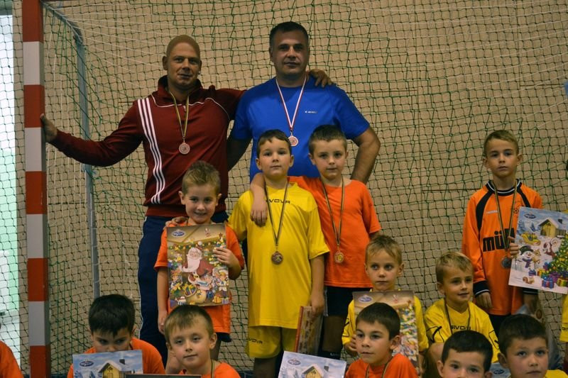 Turniej piłkarski w Drobninie (zdjęcia)