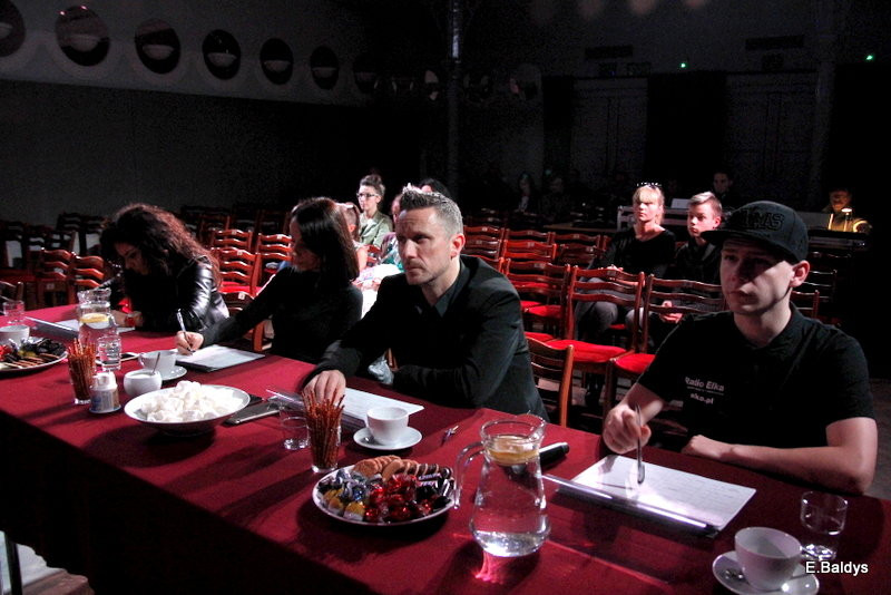 Przesłuchania w Rozwiń Skrzydła (zdjęcia)