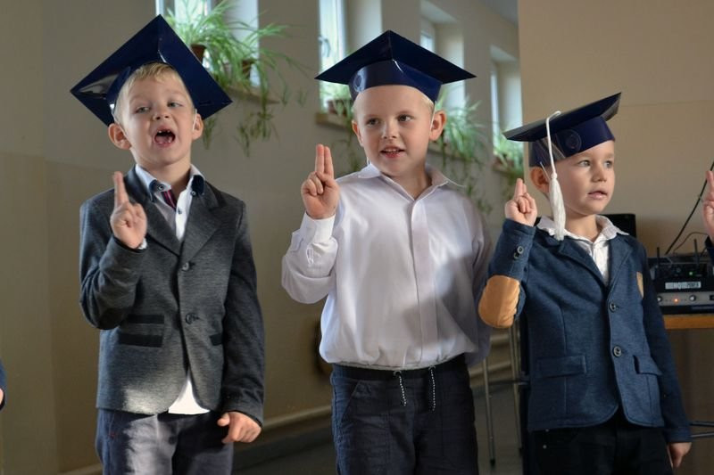 Pasowanie na przedszkolaka w Oporówku (zdjęcia)