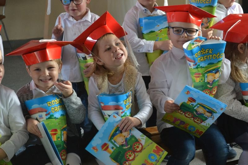 Pasowanie na przedszkolaka w Oporówku (zdjęcia)