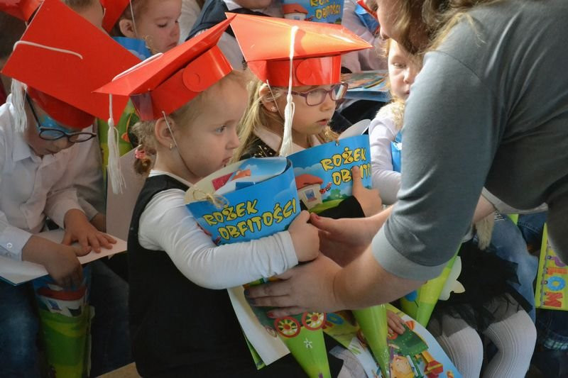 Pasowanie na przedszkolaka w Oporówku (zdjęcia)