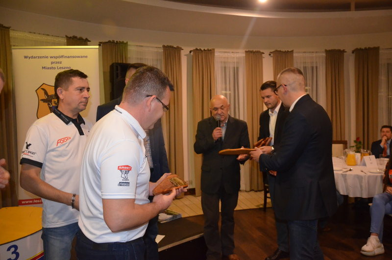 Real 64-Sto wziął prawie wszystko (zdjęcia)