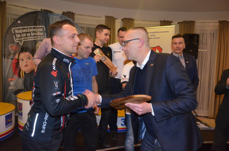 Real 64-Sto wziął prawie wszystko (zdjęcia)