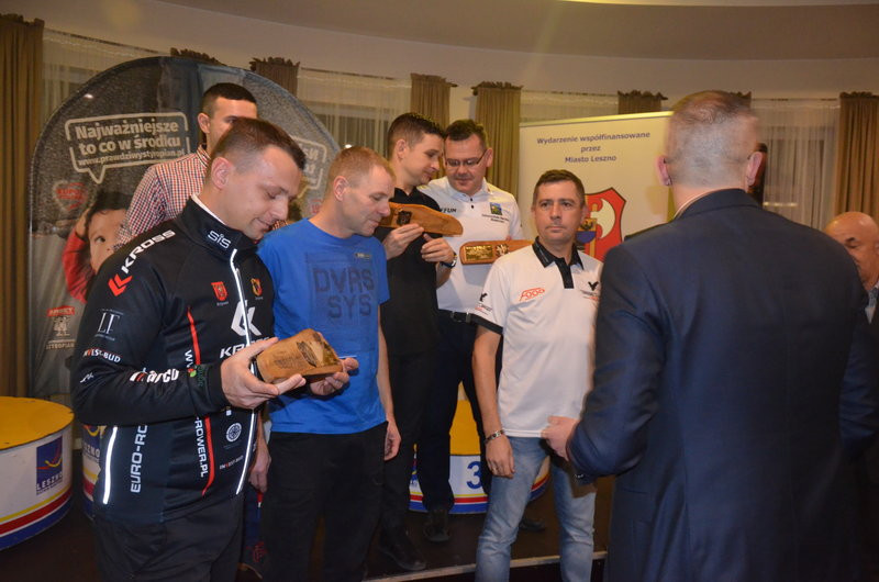 Real 64-Sto wziął prawie wszystko (zdjęcia)