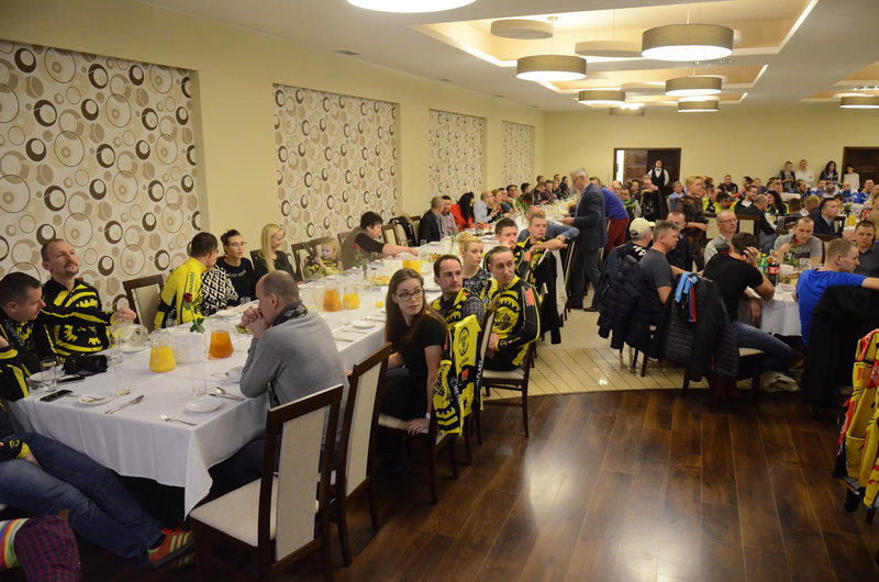 Real 64-Sto wziął prawie wszystko (zdjęcia)