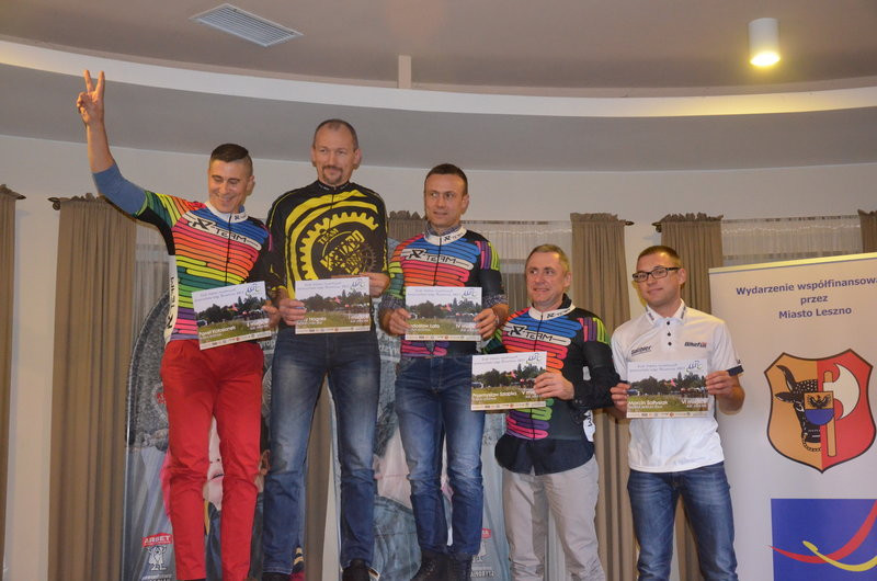 Real 64-Sto wziął prawie wszystko (zdjęcia)