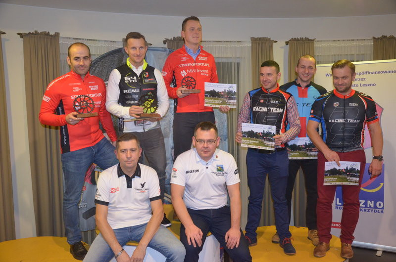 Real 64-Sto wziął prawie wszystko (zdjęcia)