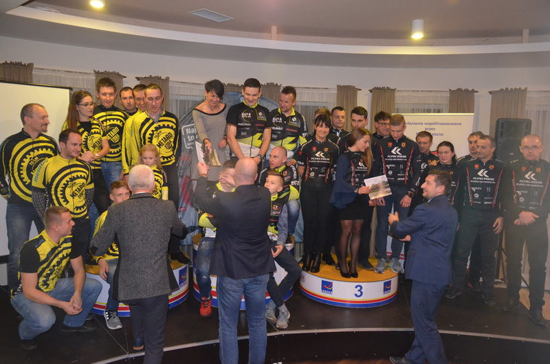 Real 64-Sto wziął prawie wszystko (zdjęcia)