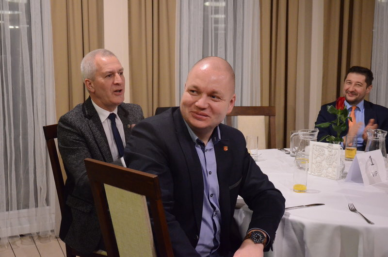 Real 64-Sto wziął prawie wszystko (zdjęcia)