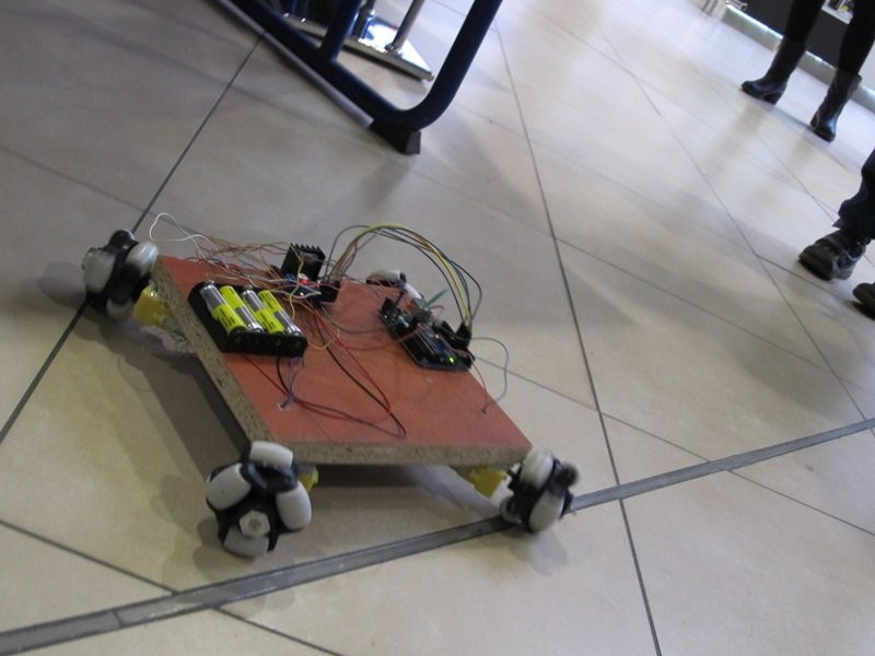 Budują roboty. Pokazali je w Galerii (zdjęcia)