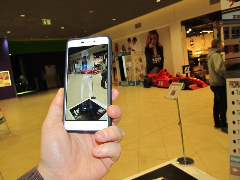 Budują roboty. Pokazali je w Galerii (zdjęcia)