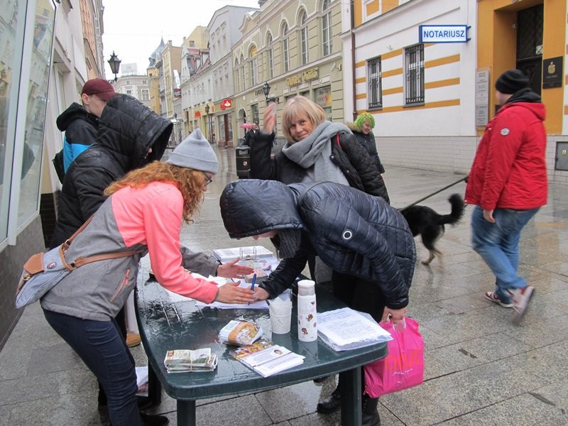 Zakaz hodowli zwierząt futerkowych coraz bliżej (zdjęcia)