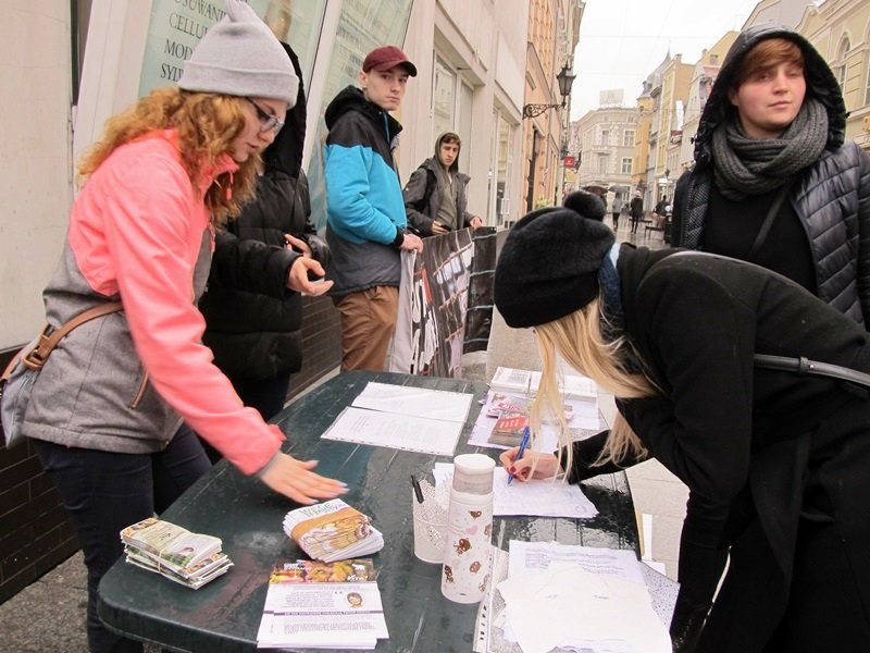 Zakaz hodowli zwierząt futerkowych coraz bliżej (zdjęcia)