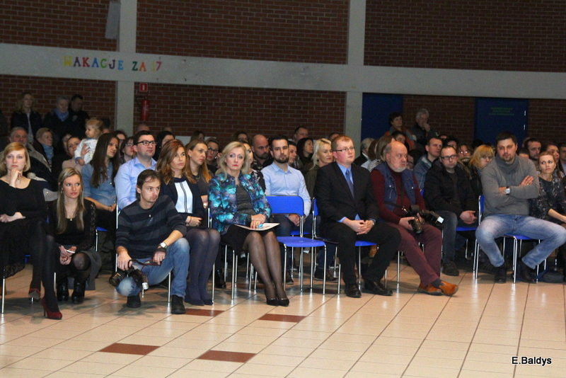 Pasowanie na ucznia w SP 13 (zdjęcia)