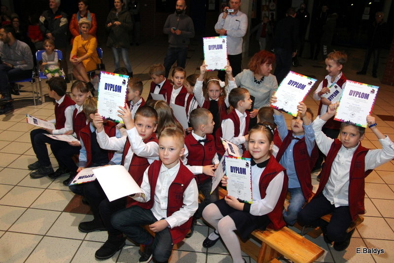 Pasowanie na ucznia w SP 13 (zdjęcia)