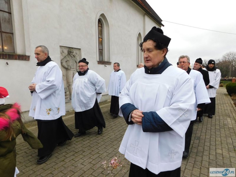 Św. Mikołaj dojechał bryczką  (zdjęcia)